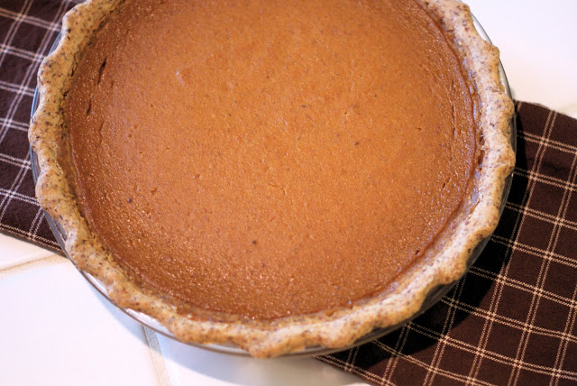 Pumpkin Pie | Homemade Vegan Thanksgiving Recipes For A Healthful Celebration