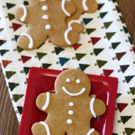 gluten free vegan gingerbread men cookies