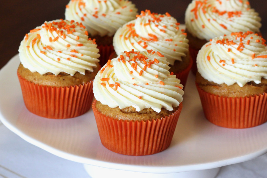 gluten free vegan carrot cupcakes - Sarah Bakes Gluten Free