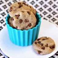 gluten free vegan mini chocolate chip cookies