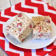 gluten free strawberry rice crispy treats