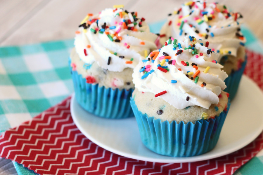 funfetti cupcake2