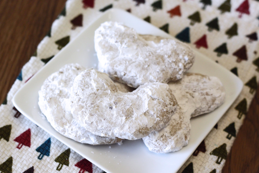 gluten free vegan pecan crescents 2