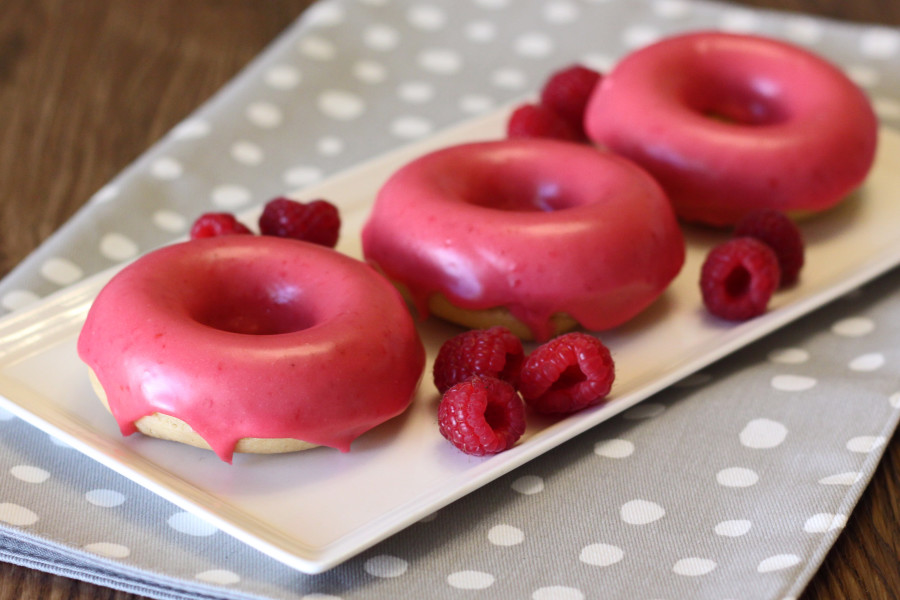 gluten free baked raspberry donuts