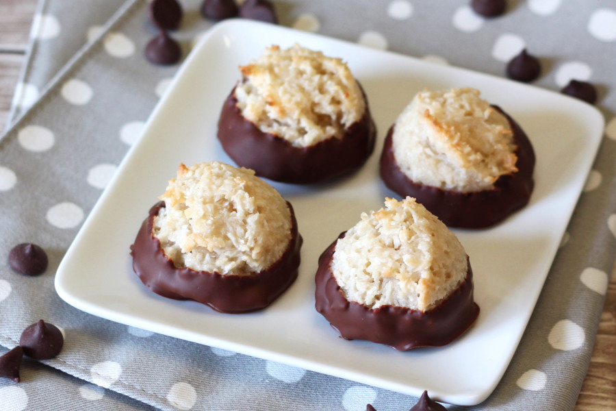 gluten free vegan chocolate-dipped macaroons2