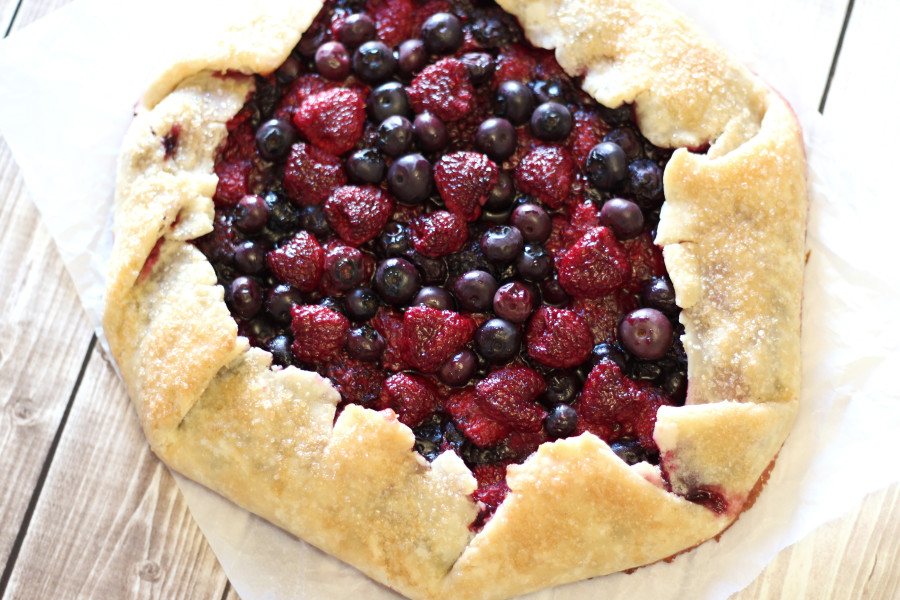 Gluten Free Vegan Rustic Berry Pie. Flakey crust, filled with juicy summer berries. My kind of pie!