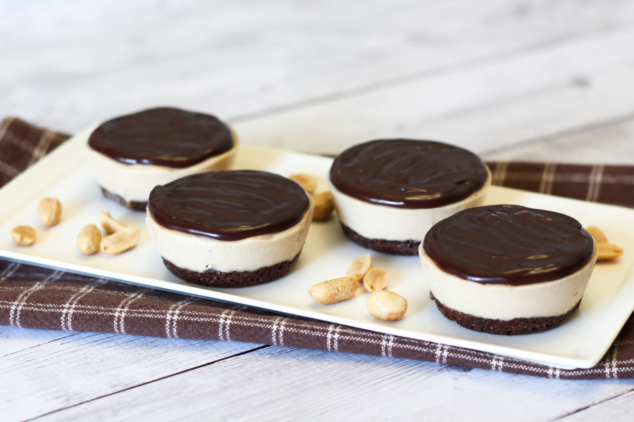 gluten free vegan peanut butter chocolate cheesecakes