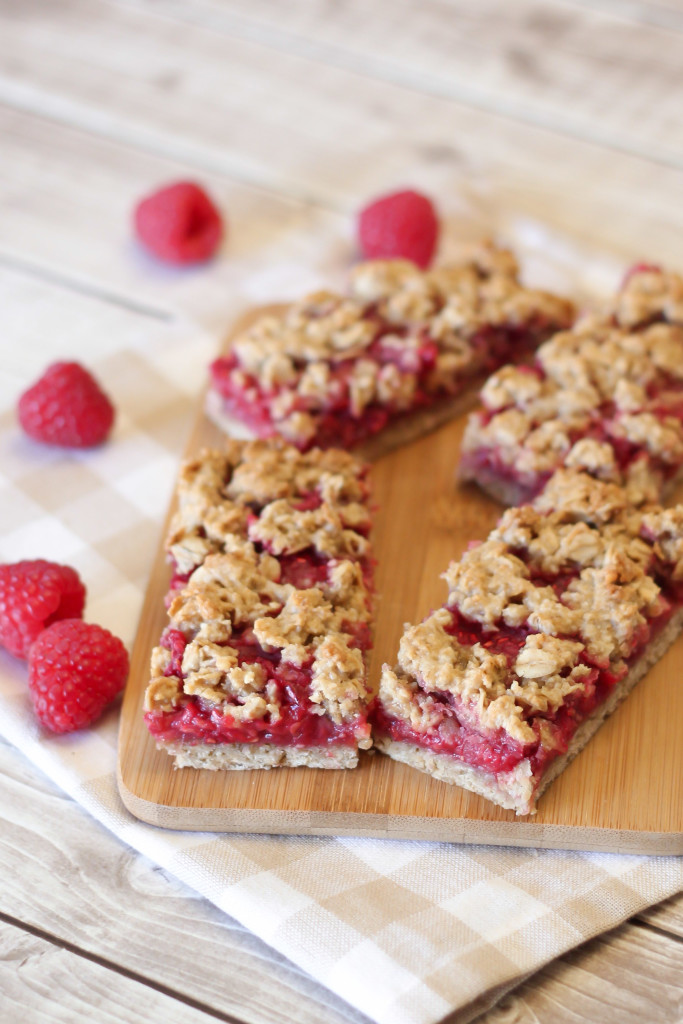 Gluten Free Vegan Raspberry Breakfast Bars. A healthy grab-n-go breakfast!