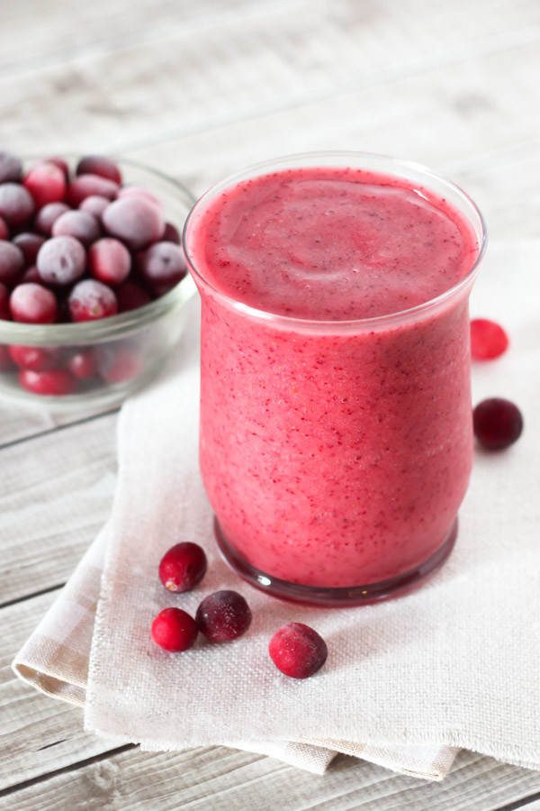 berry cranberry smoothie  Sarah Bakes Gluten Free