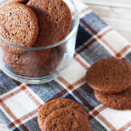 gluten free vegan mini gingersnaps