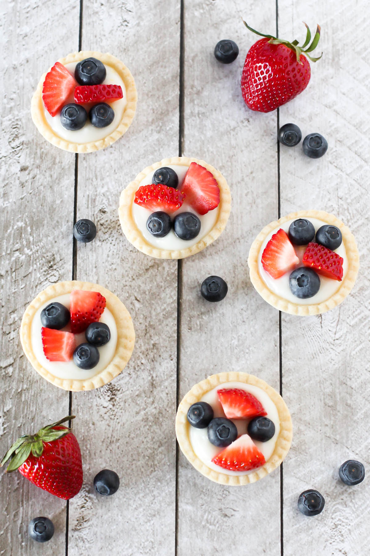 Fresh fruit store tarts