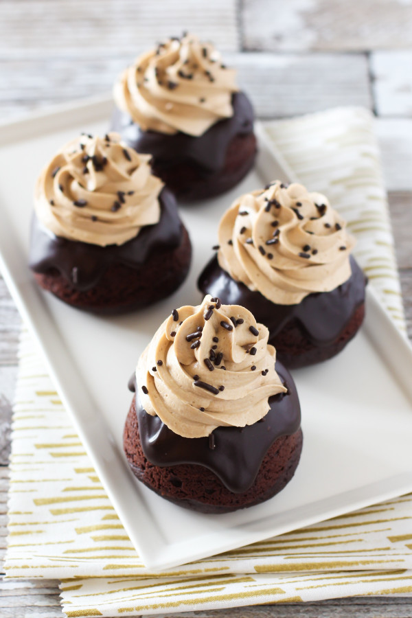 Gluten Free Vegan Dark Chocolate Mocha Mini Cakes. Dark chocolate cake, topped with decadent ganache and fluffy dairy free espresso buttercream. Heavenly! 