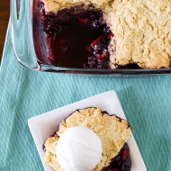 gluten free vegan blackberry apple cobbler