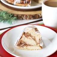 gluten free vegan cinnamon roll coffee cake