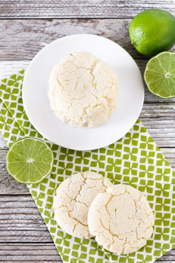 Gluten Free Vegan Lime Sugar Cookies. Crispy, chewy sugar cookies, bursting with fresh lime!