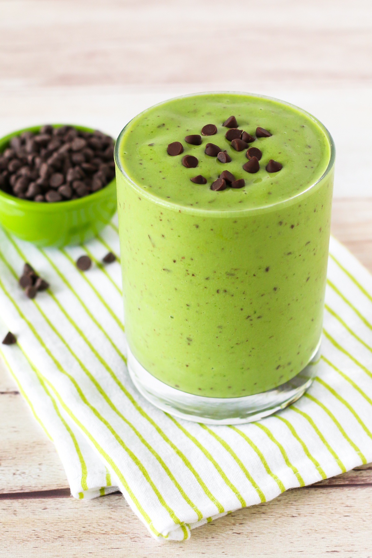Dairy Free Mint Chocolate Chip Smoothie. Made with just a few simple ingredients, this mint chocolate chip smoothie tastes too good to be healthy!