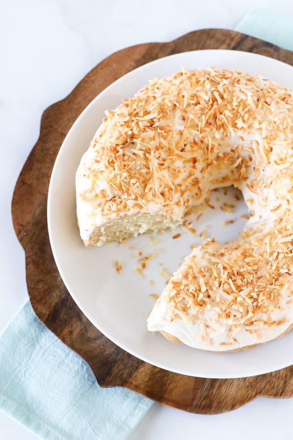 Gluten Free Vegan Coconut Bundt Cake. Give me all the coconut! Coconut cake with a simple frosting and covered in toasted coconut.