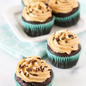 Gluten Free Vegan Chocolate Peanut Butter Cupcakes. Fluffy chocolate cupcakes with a creamy, dreamy peanut butter frosting.