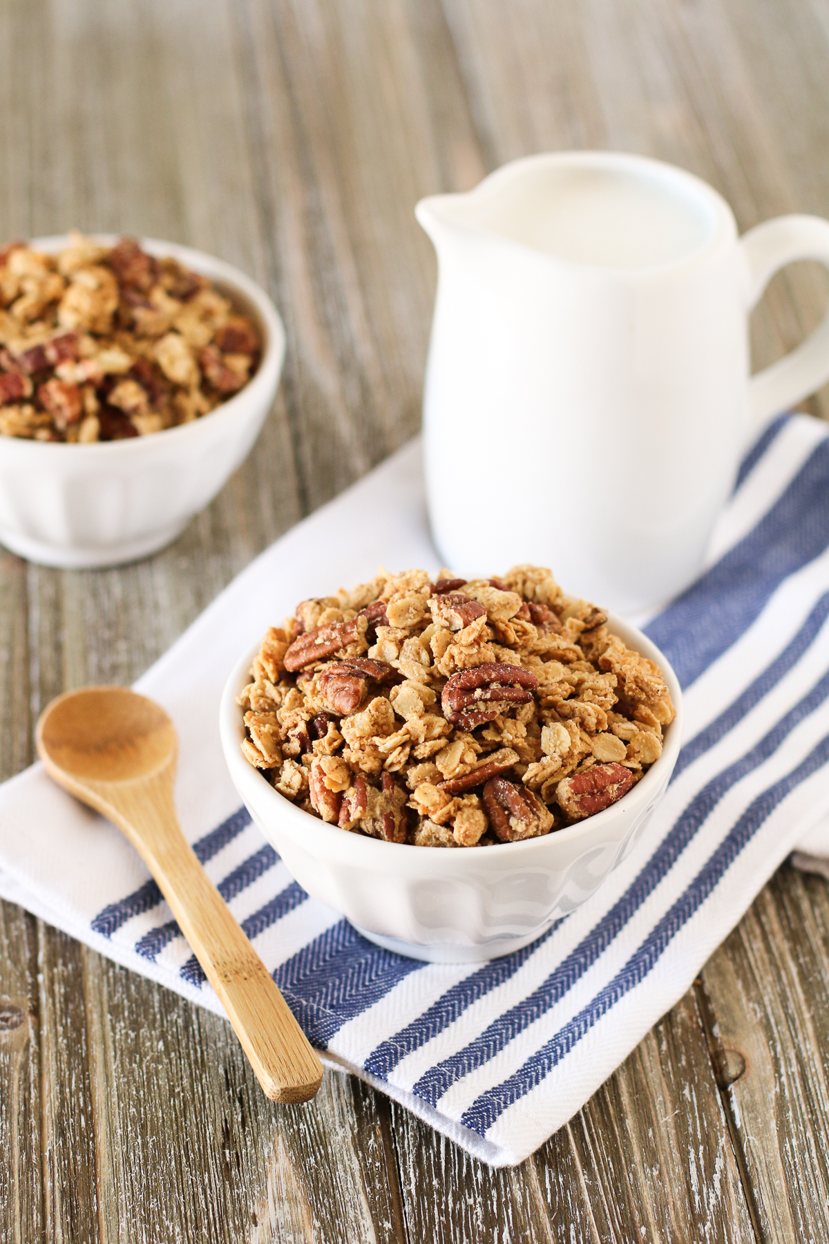 Gluten Free Vegan Pumpkin Spice Granola. For all of the pumpkin spice lovers out there, this homemade granola is for you! 